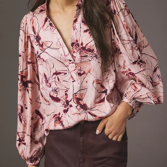 Anthropologie Pink Floral V-Neck Long Sleeve Pleated Draped Silky Blouse Office - Picture 1 of 10